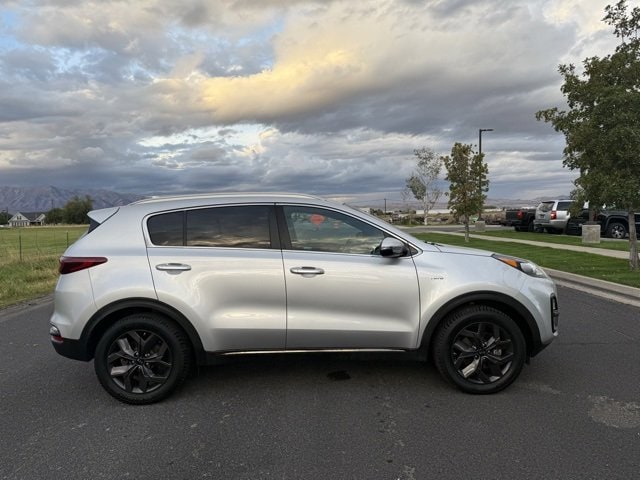 2020 Kia Sportage S photo 4