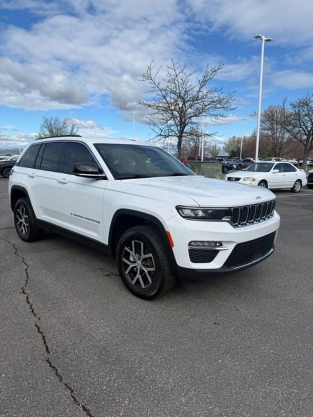 Used 2024 Jeep Grand Cherokee Limited Sport Utility