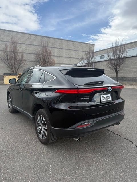 2023 Toyota Venza LE - Photo 8