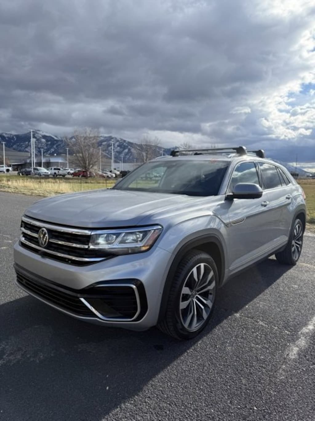 Used 2023 Volkswagen Atlas Cross Sport 3.6L V6 SEL Premium R-Line Sport Utility