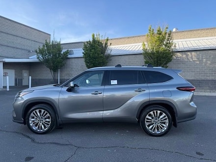 2026 Toyota Highlander Platinum AWD SUV