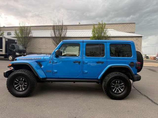 2024 Jeep Wrangler Rubicon X's photo