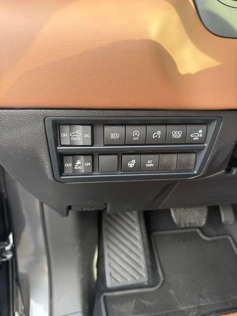 2026 Toyota Tundra 1794 Edition - Photo 17