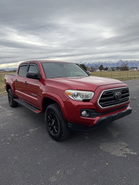 2018 Toyota Tacoma SR5 photo 4