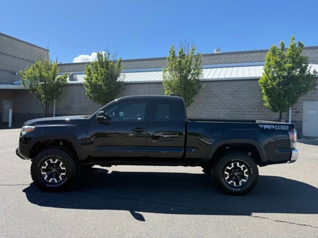 Used 2021 Toyota Tacoma TRD Off-Road Truck