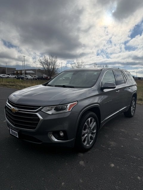 2020 Chevrolet Traverse Premier photo 3