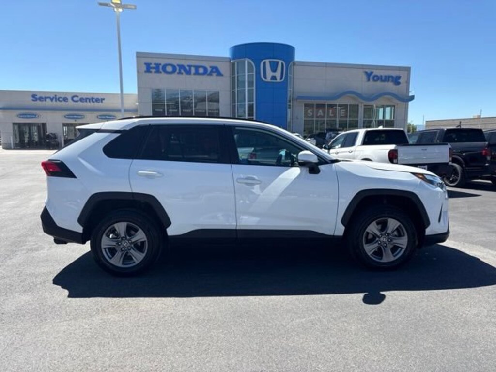 Used 2024 Toyota RAV4 XLE Sport Utility