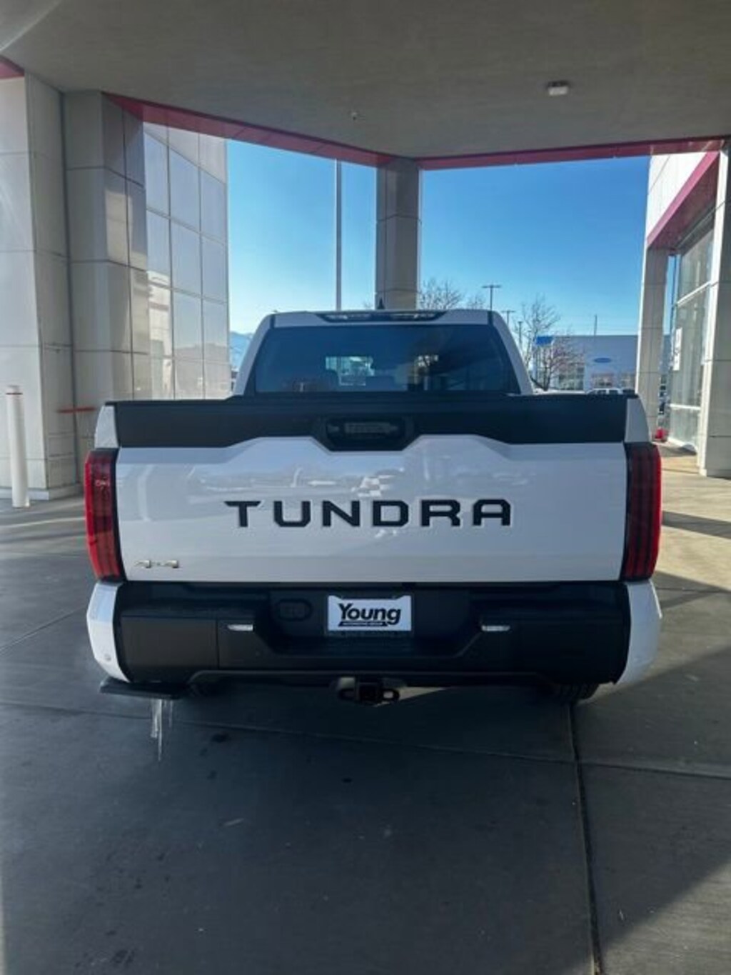 New 2025 Toyota Tundra SR5 CrewMax 5.5' Bed Truck CrewMax
