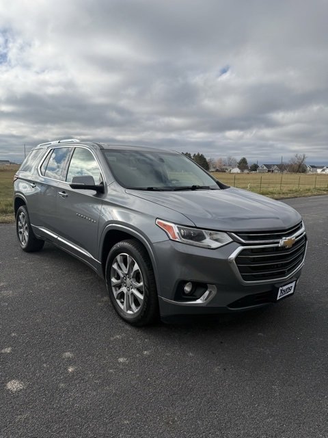 2020 Chevrolet Traverse Premier photo 3
