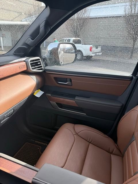 2026 Toyota Tundra 1794 Edition - Photo 32