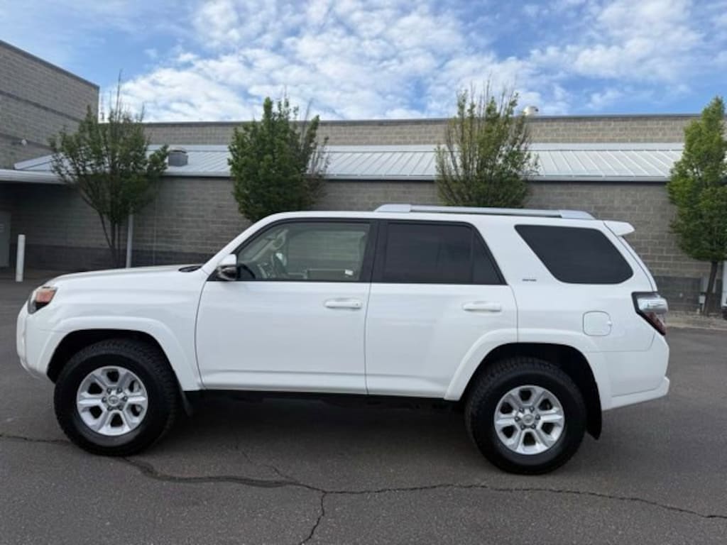 Used 2016 Toyota 4Runner SR5 Premium Sport Utility