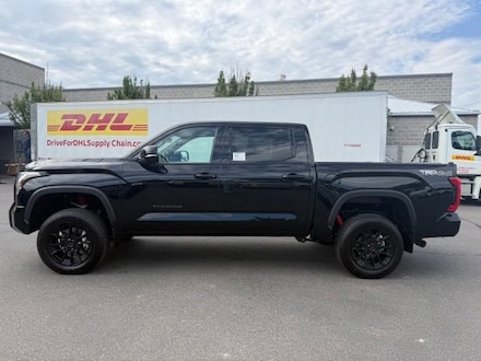 2026 Toyota Tundra Limited CrewMax 5.5' Bed Truck CrewMax