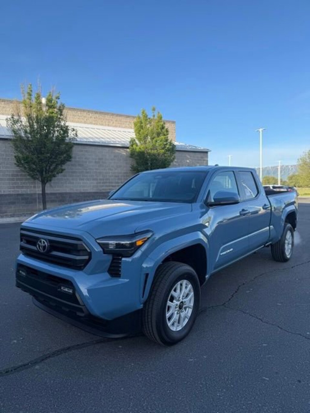 New 2026 Toyota Tacoma SR5 Double Cab 6' Bed AT Truck Double Cab