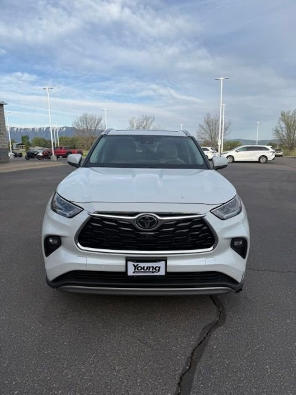 Used 2022 Toyota Highlander Platinum Sport Utility