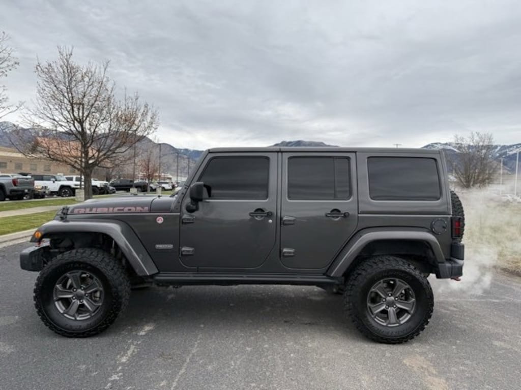 Used 2017 Jeep Wrangler Unlimited Rubicon Recon Sport Utility