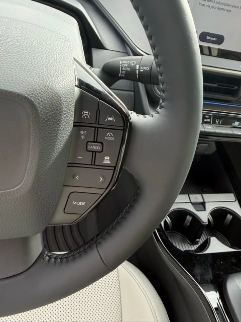 2026 Toyota Prius XLE - Photo 19