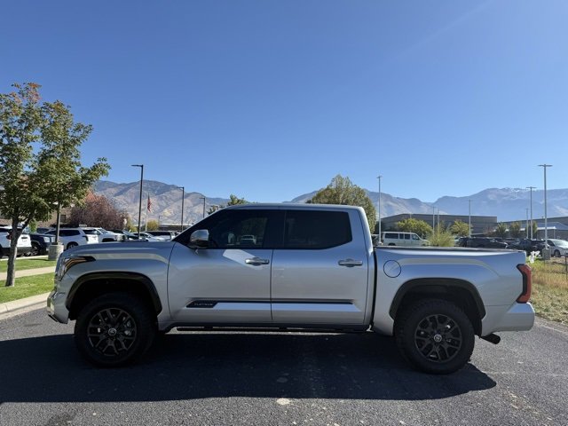 2024 Toyota Tundra Platinum photo 2
