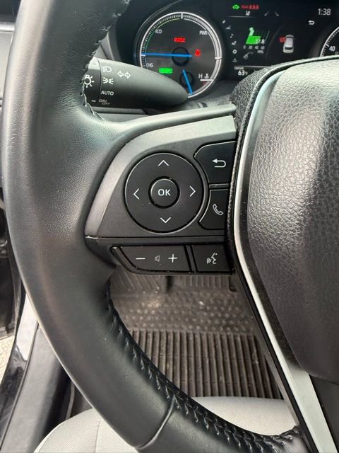 2023 Toyota Venza LE - Photo 19