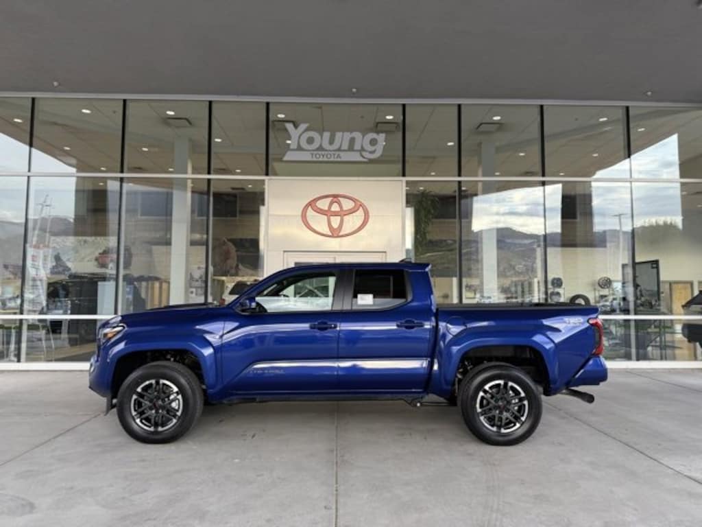 New 2025 Toyota Tacoma TRD Sport Double Cab 5' Bed AT Truck Double Cab