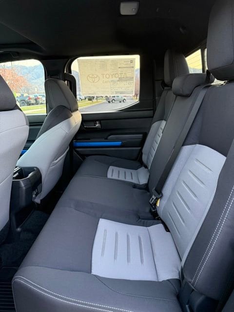 2025 Toyota Tacoma TRD Off Road - Photo 35