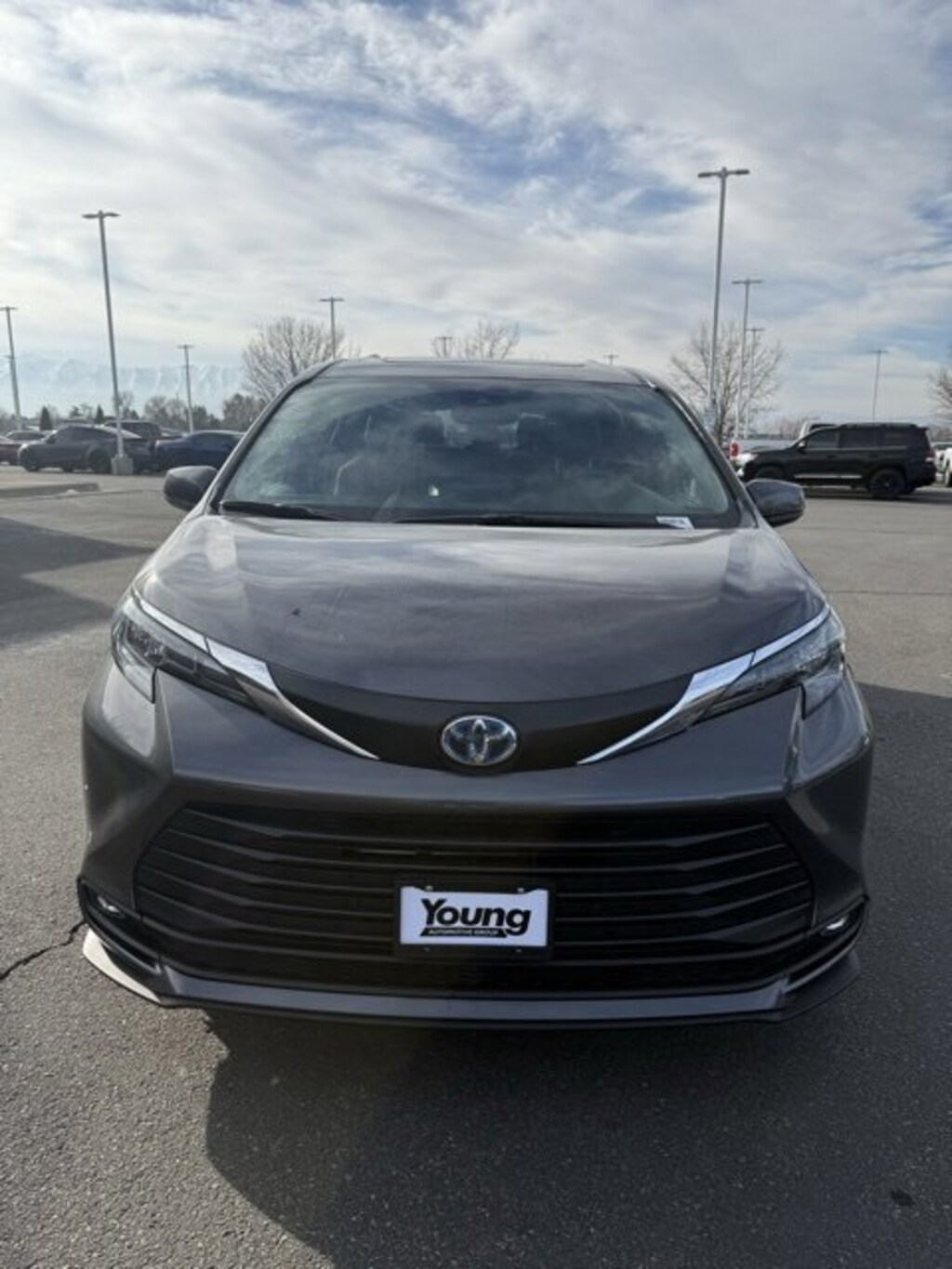 Used 2025 Toyota Sienna XLE Passenger Van