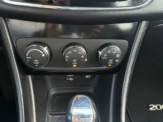 View 25