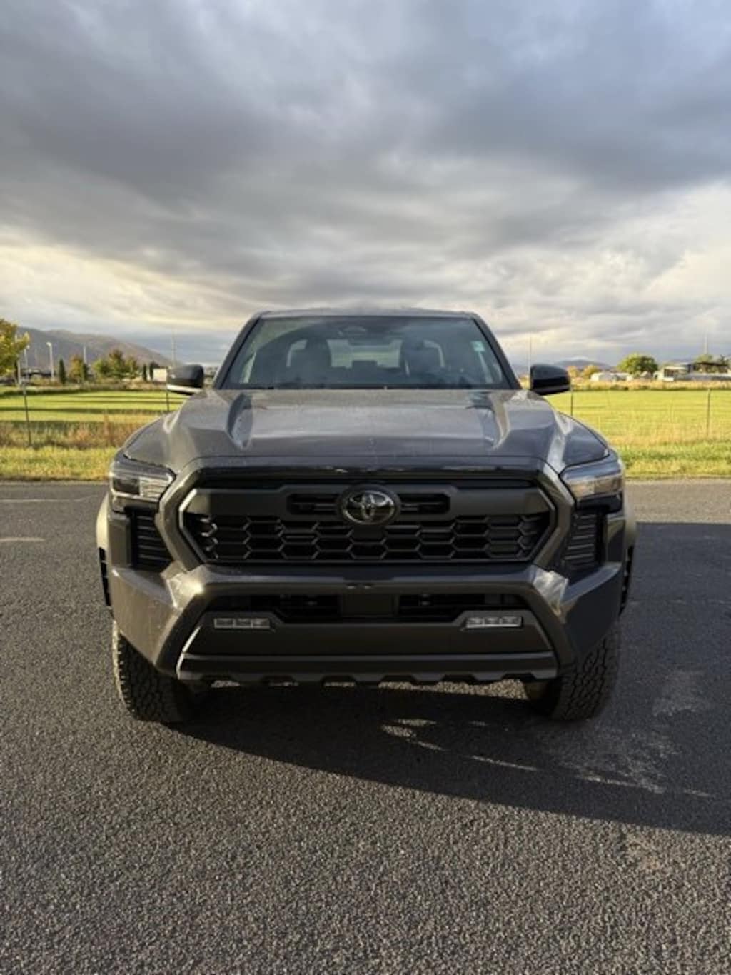 New 2025 Toyota Tacoma TRD Off Road Double Cab 5' Bed AT Truck Double Cab