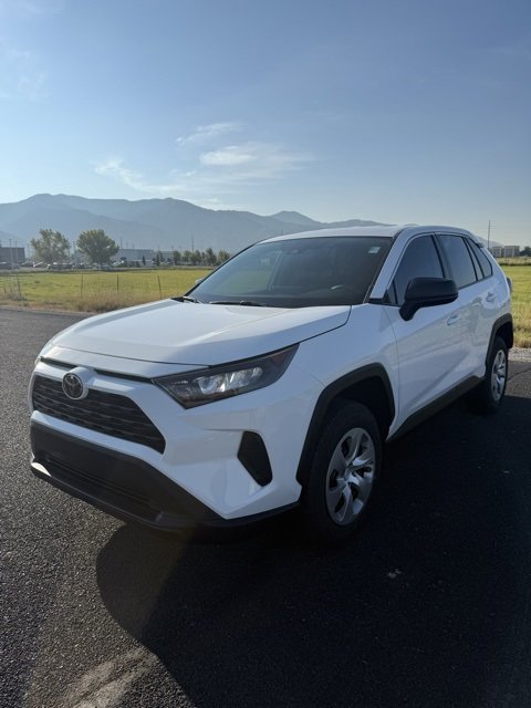 2022 Toyota RAV4 LE Sport photo 3