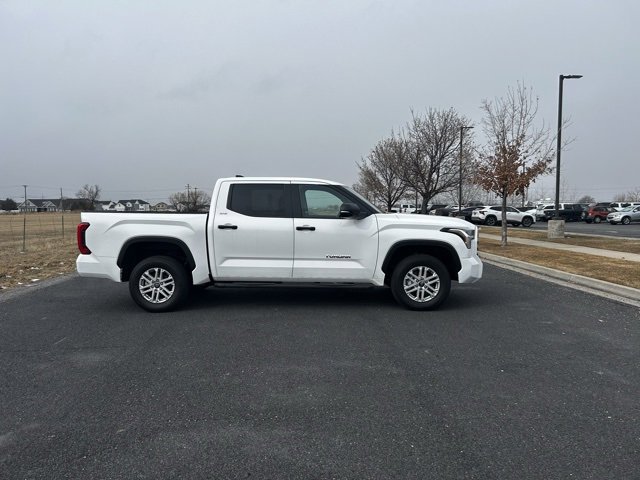 2025 Toyota Tundra SR5 photo 4