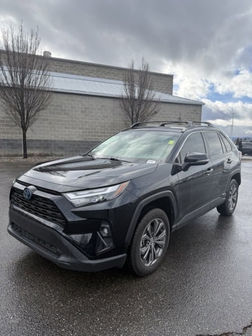 Used 2023 Toyota RAV4 Hybrid XLE Premium Sport Utility