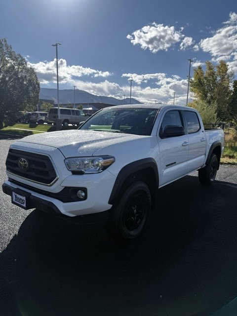 2023 Toyota Tacoma SR5 photo 2