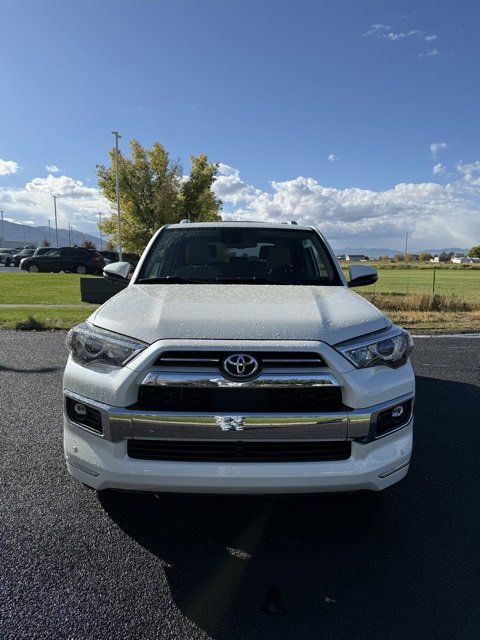 2022 Toyota 4Runner Limited photo 4