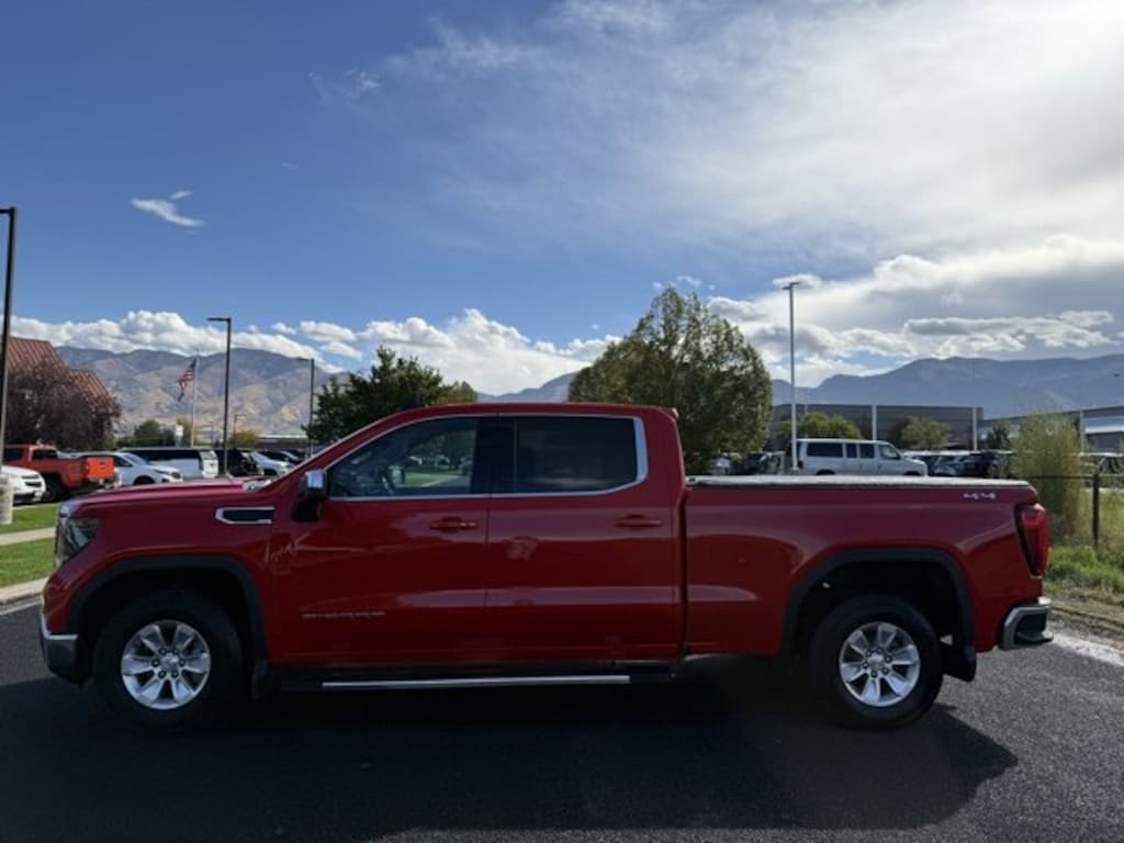 Used 2022 GMC Sierra 1500 SLE Truck