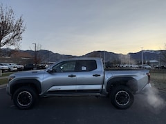 2025 Toyota Tacoma i-FORCE MAX TRD Off Road Hybrid Double Cab 5' Bed AT Truck Double Cab