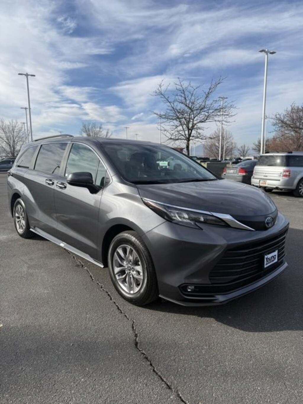 Used 2025 Toyota Sienna XLE Passenger Van