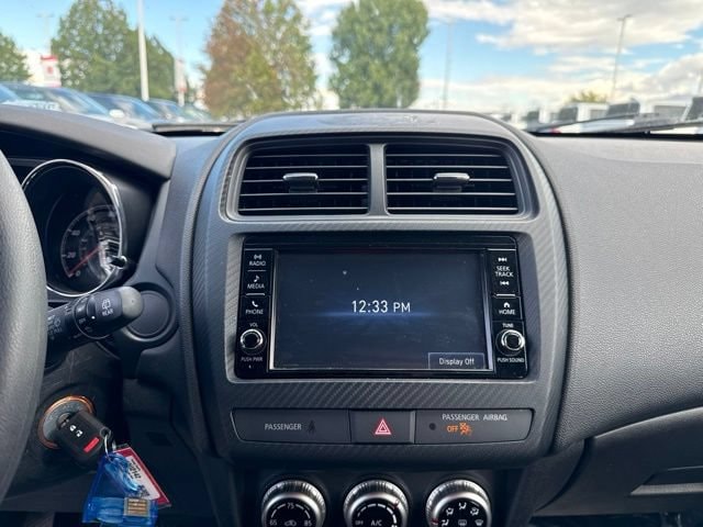 2025 Mitsubishi Outlander Sport ES - Photo 15