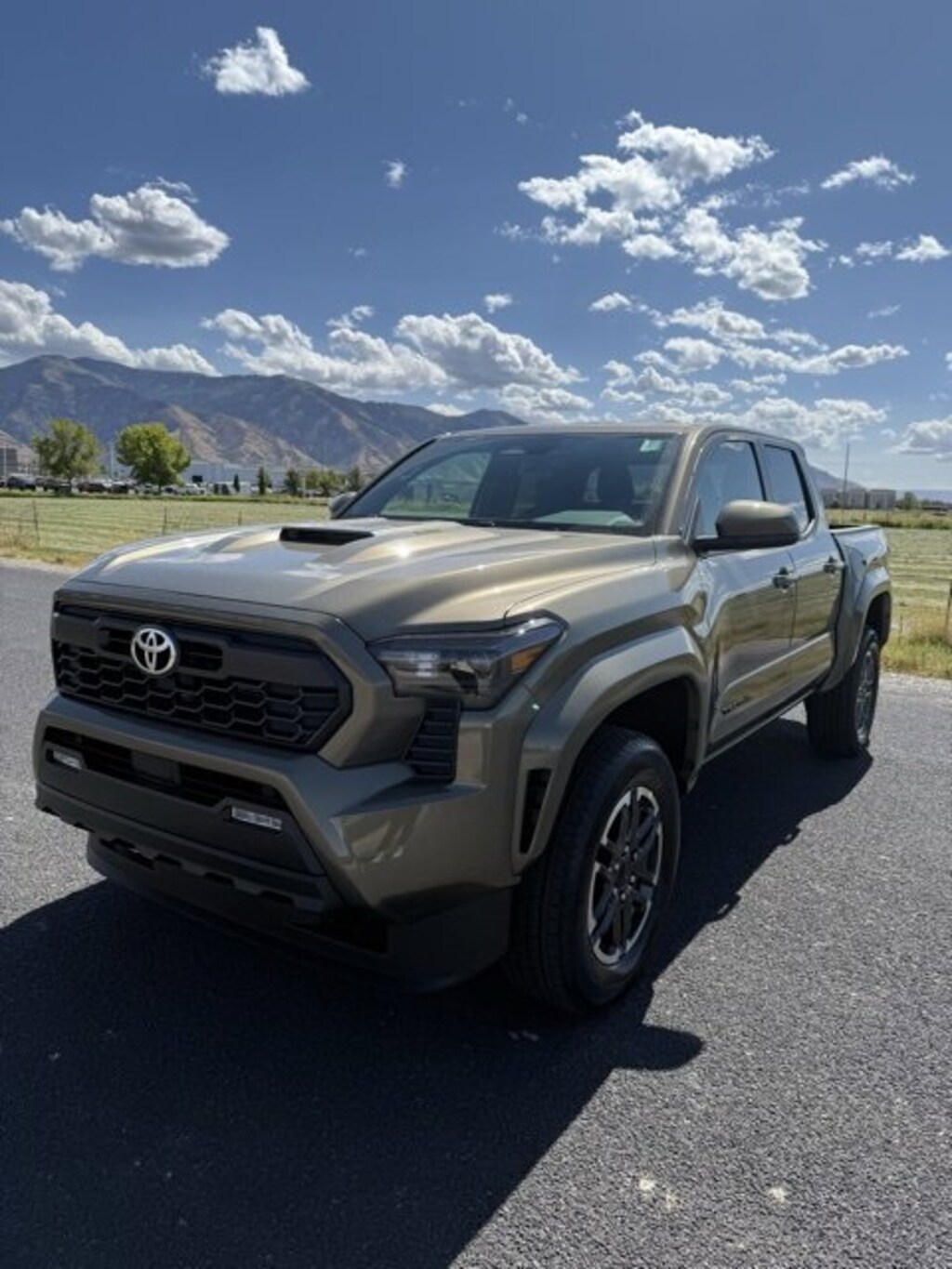 New 2025 Toyota Tacoma TRD Sport Double Cab 5' Bed AT Truck Double Cab