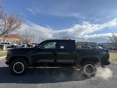 2025 Toyota Tacoma i-FORCE MAX TRD Off Road Hybrid Double Cab 5' Bed AT Truck Double Cab