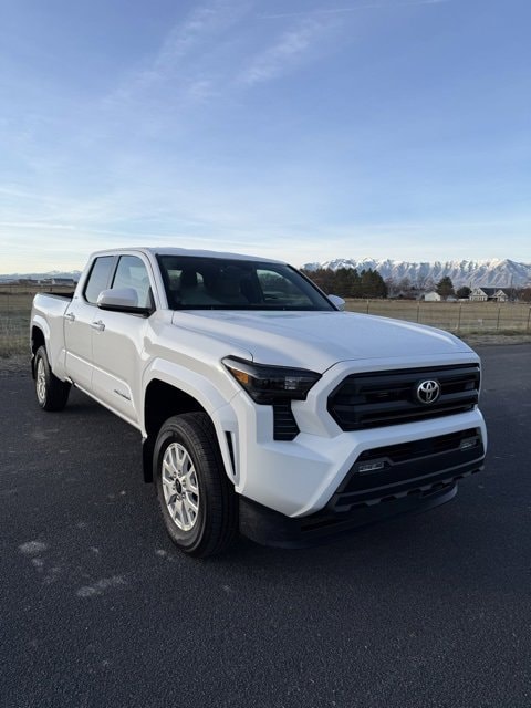 2026 Toyota Tacoma SR5 Double Cab photo 4