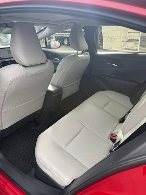 2026 Toyota Prius XLE - Photo 33