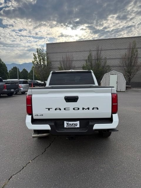 2026 Toyota Tacoma SR5 - Photo 7