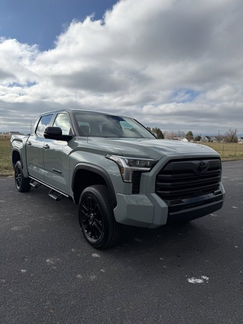 2026 Toyota Tundra Limited CrewMax photo 4