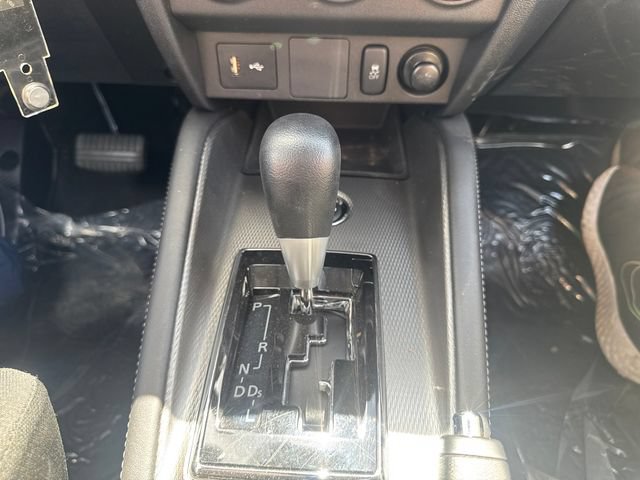 2025 Mitsubishi Outlander Sport ES - Photo 23