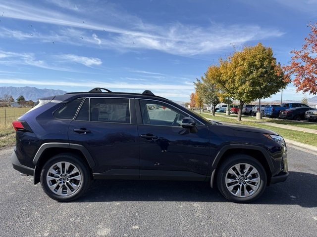 2025 Toyota RAV4 XLE Premium photo 4