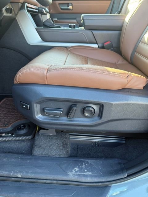 2026 Toyota Tundra 1794 Edition - Photo 16