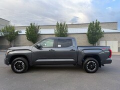 2026 Toyota Tundra SR5 CrewMax 5.5' Bed Truck CrewMax