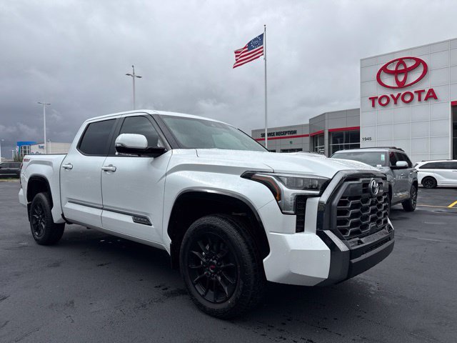 2026 Toyota Tundra Platinum CrewMax 5.5' Bed Truck CrewMax