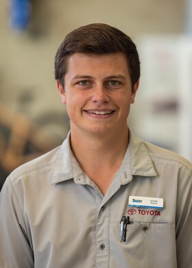 Staff member Jaxson Willis from ID_45e81295c46c