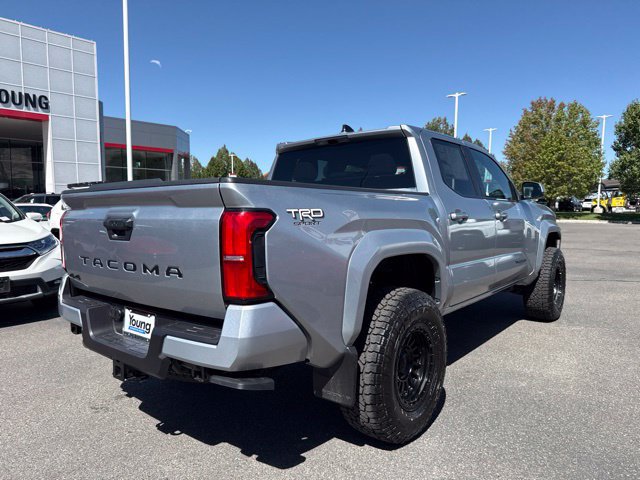 2026 Toyota Tacoma TRD Sport - Photo 4