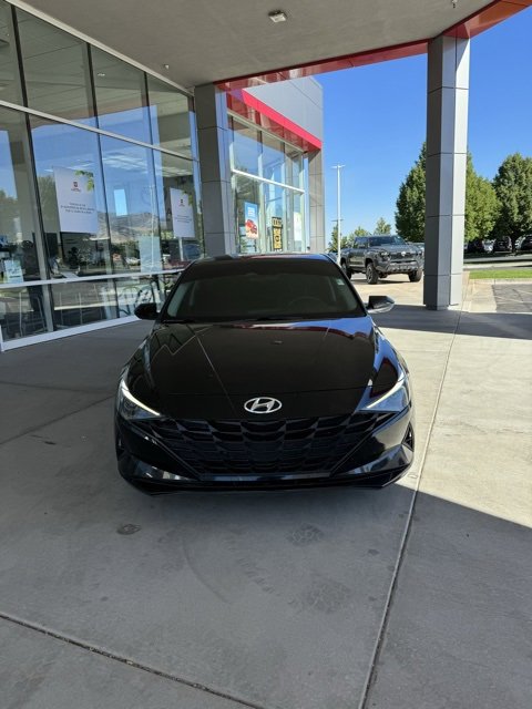 Used 2022 Hyundai Elantra SEL with VIN 5NPLM4AG5NH079440 for sale in Logan, UT